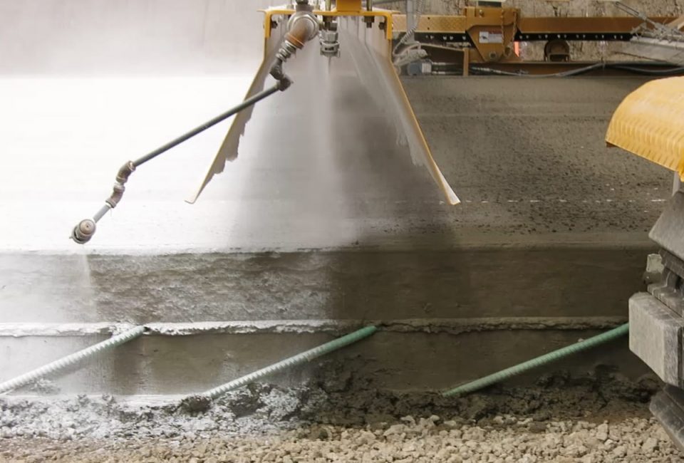 concrete_cures_spraying_side